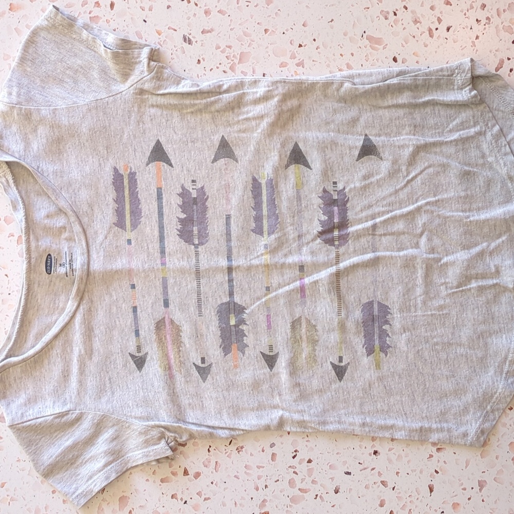 Old Navy | Arrows on Grey T-shirt | M (8)